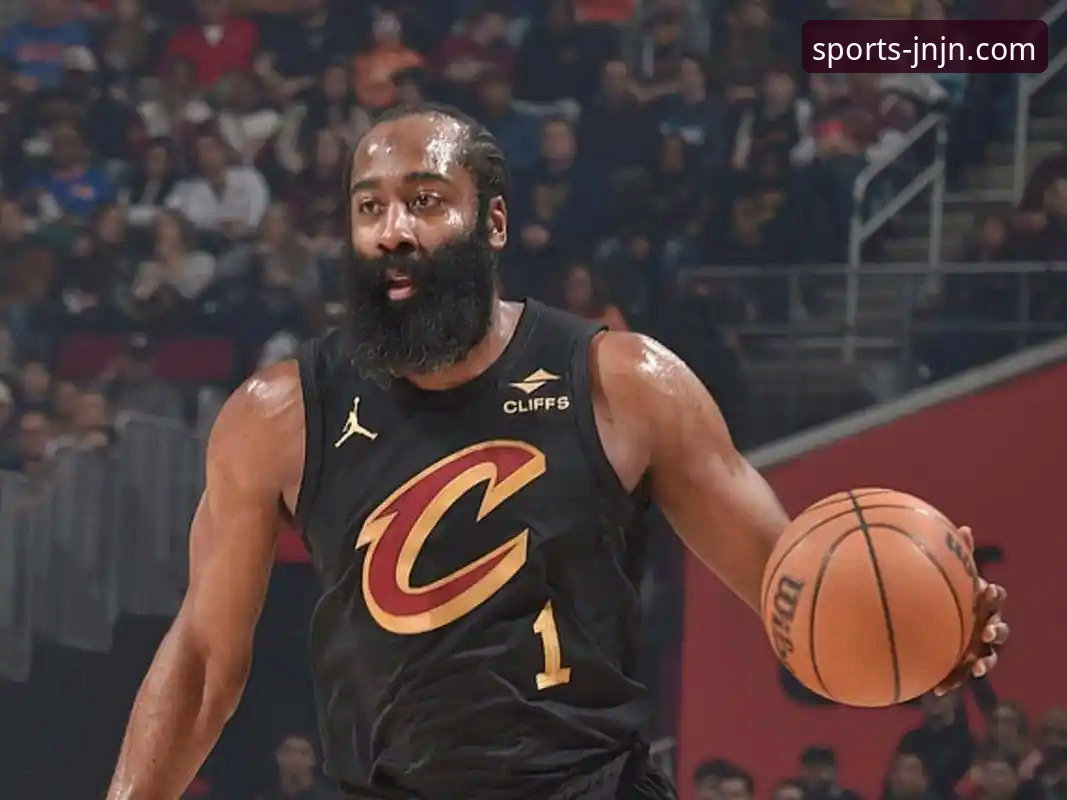 骑士险胜魔术延续连胜，米切尔42分闪耀，班凯罗空砍36分